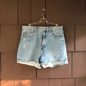 Zara Jean shorts, mom-fit. Like new (size 10)